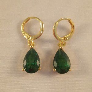 18K Yellow Gold Plated Emerald Green Pear Diamond Zircon Dangle Earrings 3ctw ea